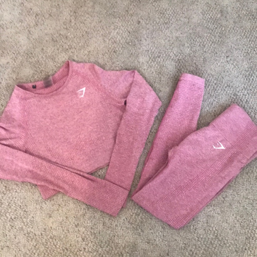 GYMSHARK leggings and crop top